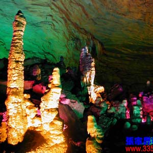 喜樂(lè)J線(xiàn):張家界、鳳凰古城、天子山、猛洞河漂流、芙蓉鎮(zhèn)三晚四日游