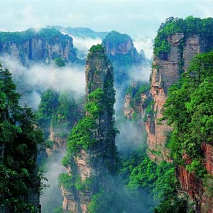 休閑自駕D線(xiàn):張家界、天門(mén)山、天門(mén)洞、天子山、寶峰湖或黃龍洞四天三晚游